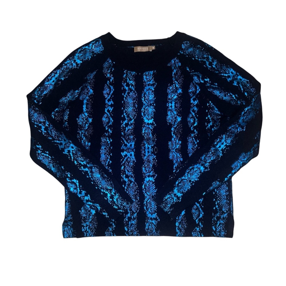 Brodie Fine Cashmere Blue Python Snake Long Sleeve Crewneck Sweater